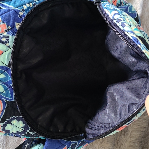 ❌️SOLD❌️ Vera Bradley Lotus Flower Swirl Backpack - Picture 5 of 9